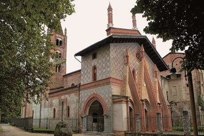 Buttigliera Alta, Sant'Antonio di Ranverso, Facciata.jpg