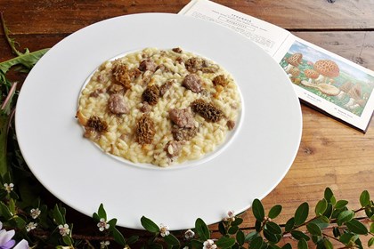 Risotto salsiccia e spugnole new (2).JPG