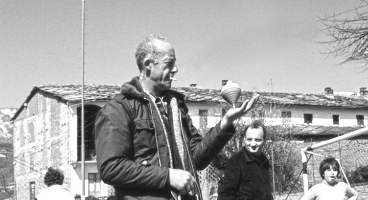 Cover tessa-nestore Il gioco della “sàtula” (o sòtula): i tipi di lancio e lo “spicàs”