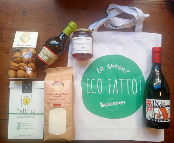 DEGUSTAZIONE E SHOPPER DI NATALE CON I PRODOTTI DI LABORATORIO ALTE VALLI