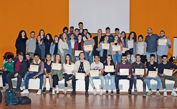 Gruppo_0 Gruppo_0.jpg