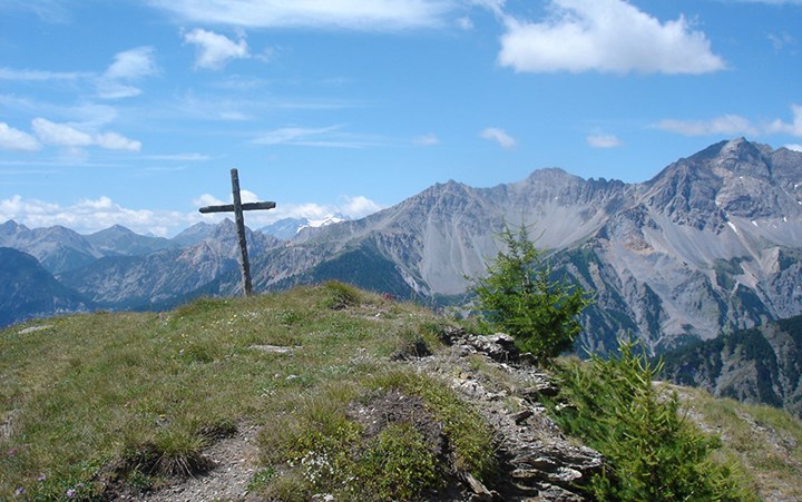 1200 09 croce e panorama 1200 09 croce e panorama.jpg