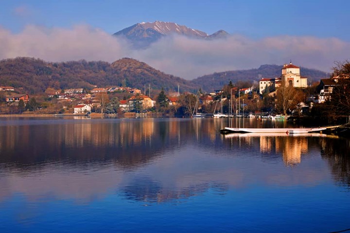 Alba sul Lago - Bruno Loi Alba sul Lago - Bruno Loi.jpeg