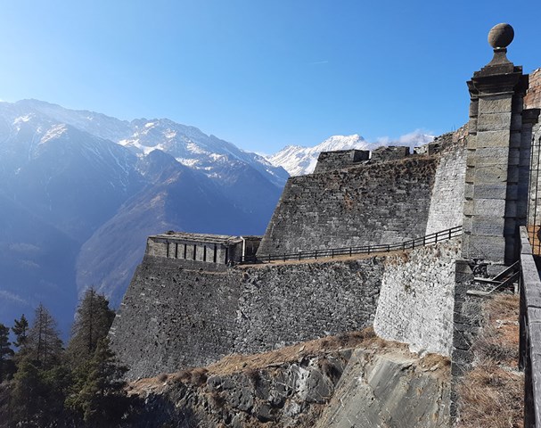 Il Forte di Fenestrelle ed il paravalanghe di Pequerel