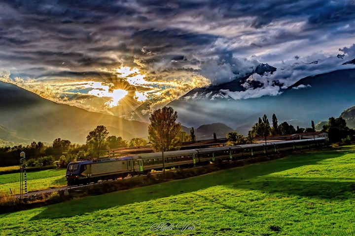 3204-24-10-08 L'ultimo treno - Adelio Vair FOTO DEL GIORNO 2024-4: Ottobre-Dicembre