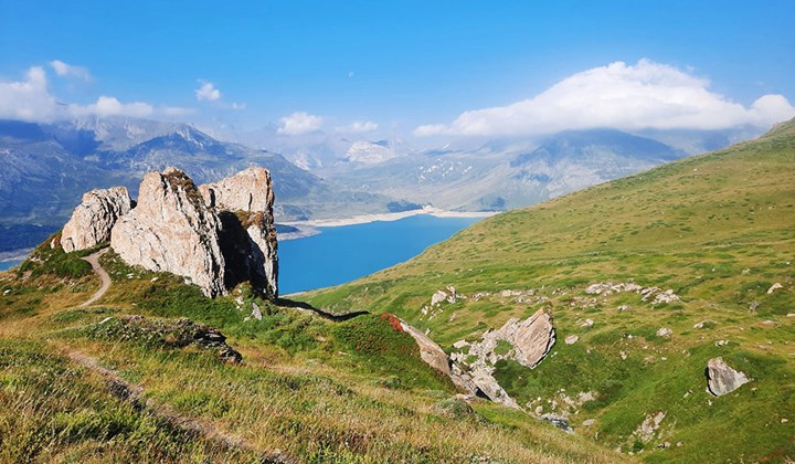 Il Forte Roncia e la Cima Nunda, affacciata su Val Cenis