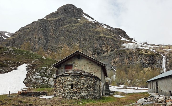 Due escursioni sulla "Strada Reale": da Novalesa a Moncenisio e poi alla piana di San Nicolao