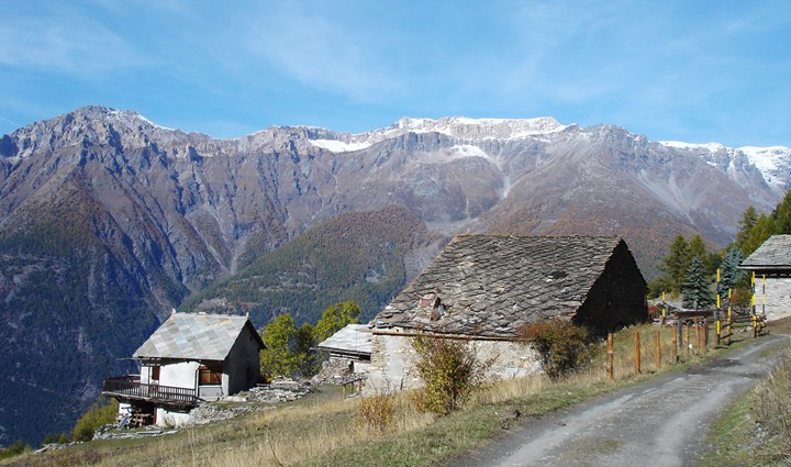 Da Salbertrand a Montagne Seu, sul sentiero del ghiaccio, del Gran Bosco e dei Valdesi