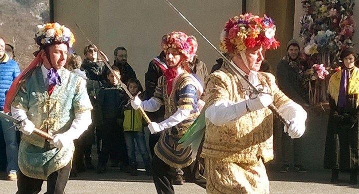 22 e 26 gennaio, a Giaglione gli spadonari danzano per San Vincenzo