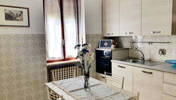 cucina 2 Fiori e Frutti Appartamenti