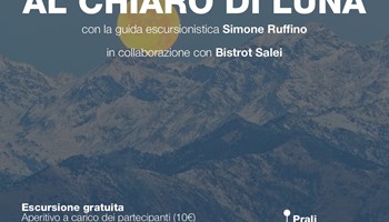 Camminando al chiaro di luna a Prali
