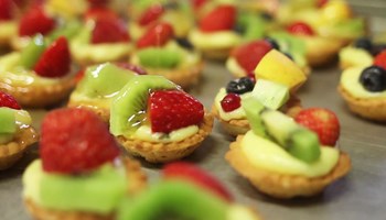 1000 La frutta sulla pasticceria_2.jpg