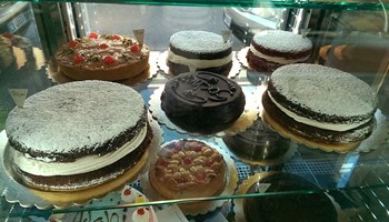 1100 torte.jpg