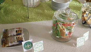 1100 vegan.jpg