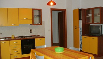 Cortile7 Cortile7.jpg