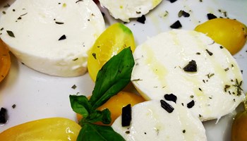 mozzarella.jpg