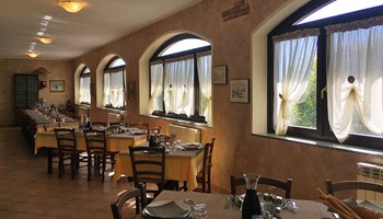 1000 sala2.jpg
