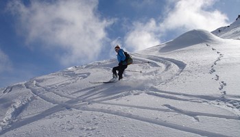 Proiezioni in collaborazione con “HARD SNOW - Festival di sci alpinismo e freeride" 