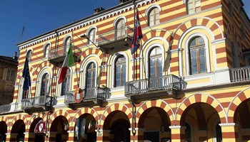 Luserna_san_giovanni_municipio Luserna San Giovanni